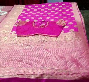 Silk Saree With Deginer Blouse 🤩