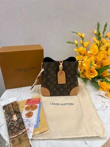 Stylish Louis Vuitton Bucket Bag