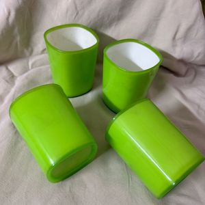 Set of 4 Modern Green Glasses