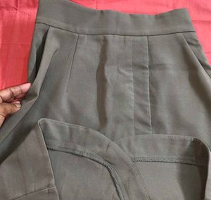 Stylish Grey Pencil Skirt