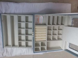Elegant Blue Jewelry Organizer Box