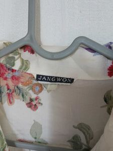 Vintage Floral Print Button-Up Shirt