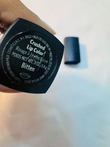 Bobbi Brown Lipstick - shade bitten