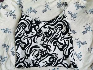 Abstract Print Cami Top Tour Fav White N Black Col