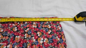 Hot Options floral capris/shorts