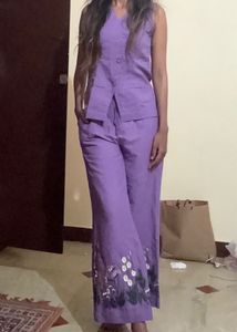 Lilac Embroidered Linen Set