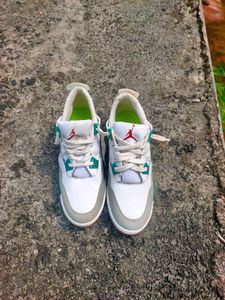Jordan Sneakers