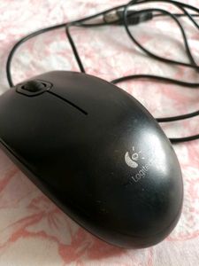Logitech Wired Computer Mouse