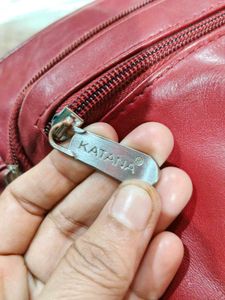 Chic Red Leather Crossbody Bag