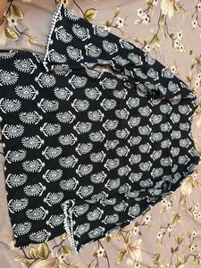 Stylish Black Paisley Print Kurta