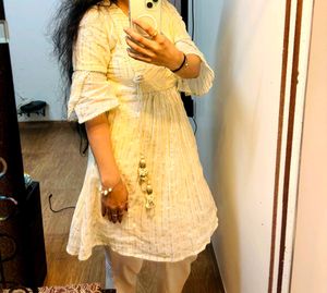 Elegant Cream Kurta Set
