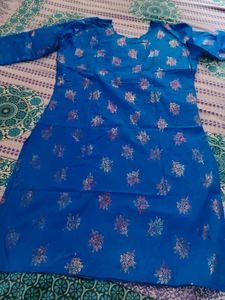 Vibrant Blue Floral Print Kurta
