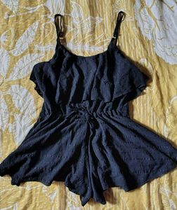 Chic Ruffle Strap Dress