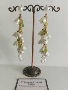 White Bell Flower Pearl Drop Earrings