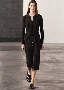 Zara Elegant Black Ribbed Knit Midi Dress
