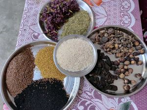 Homemade Herbal Shampoo 500 gm
