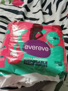 Evereve Disposable Period Penties