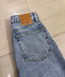 Newly Baggy Ripped Jeans