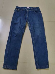 MAX Classic Blue Denim Jeans mid rise