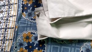 2 New Jeans Pant For women/