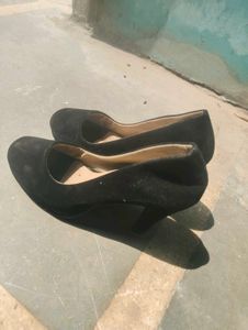 Stylish Black Suede Heels