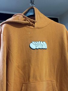 🧡 H&amp;M Mustard Graphic Hoodie