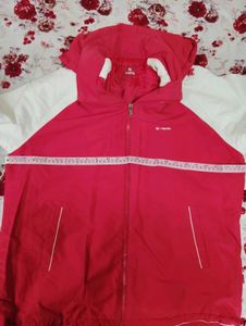 La Rapide Windbreaker Jacket
