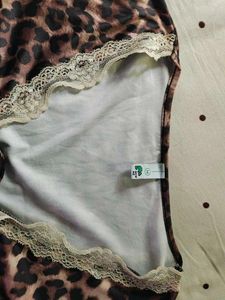 Leopard Print Lace-Up Long Sleeve Top