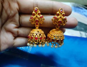 Gold Jhumka Earrings with Red Stones_temple jewell