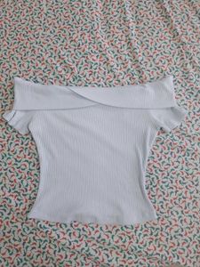 Off-Shoulder Ribbed Top