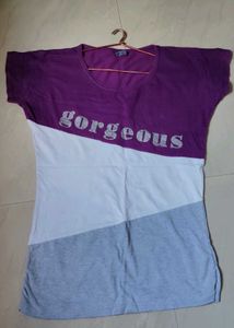 Bundle of 4 Graphic T-Shirts.. ## VERY BUMPER CLEA