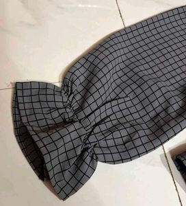 Chic Grey Checkered top