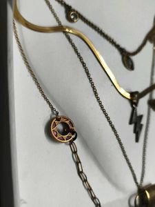 Antitarnish chains