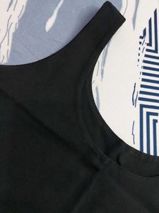 Basic Black Crop Tank Top