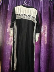 Elegant Black Kurta with White Embroidery