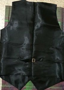 Men sleeveless formal/party wear jacket