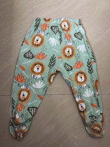 Cute Baby Footed Pant Set Of 2