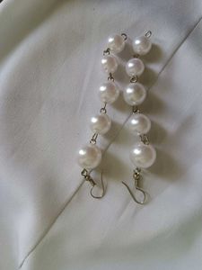 Chic Pearl Dangle Earrings