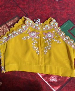 Stylish Yellow Ethnic Gown