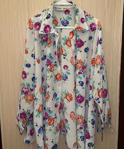 Vintage Floral Print Button-Up Blouse
