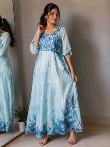 Blue Floral Print midi