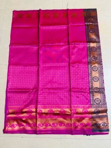 New Stunning Silk Saree with blouse piece