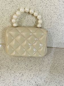 Chic Pearl Handle Clutch Bag