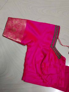 Very Beautiful Green And Pink Pattu Saree