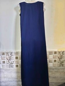 Elegant Navy Blue Gown with Embellished Neckline
