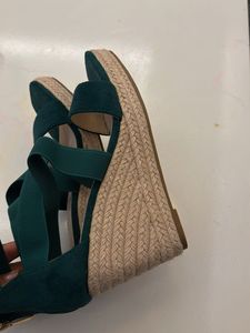 Stylish Green Wedge Sandals