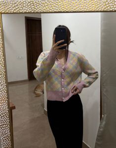 ZARA Pastel Argyle Pattern Knit Cardigan