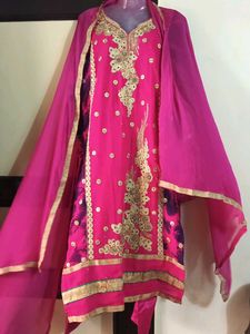 Pink &amp; Gold Embellished Salwar Kameez