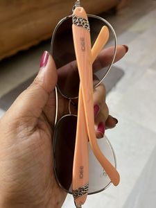 Stylish Aviator Sunglasses