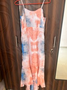 Tie-Dye Print Maxi Dress with Ruffle Hem